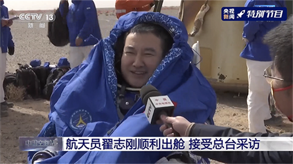 625bcd45b43a4.png 02.png