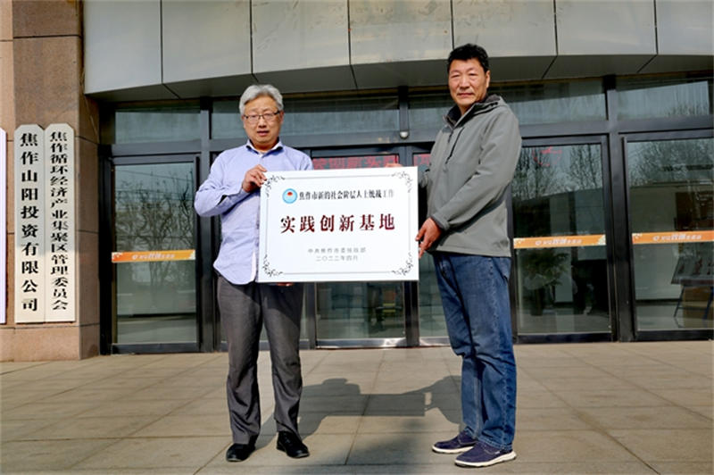 6425983ba701c.jpg 就11111111111111111.jpg