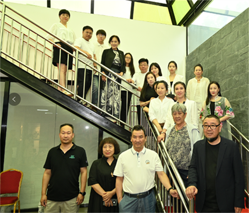 649d751025089.png 我10.png