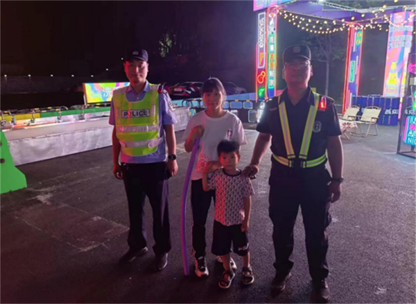 64b7b2955d240.png 888888888888888.png