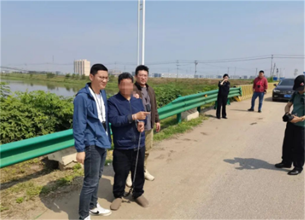 653eff13b1f21.png 啊11111111111111111.png