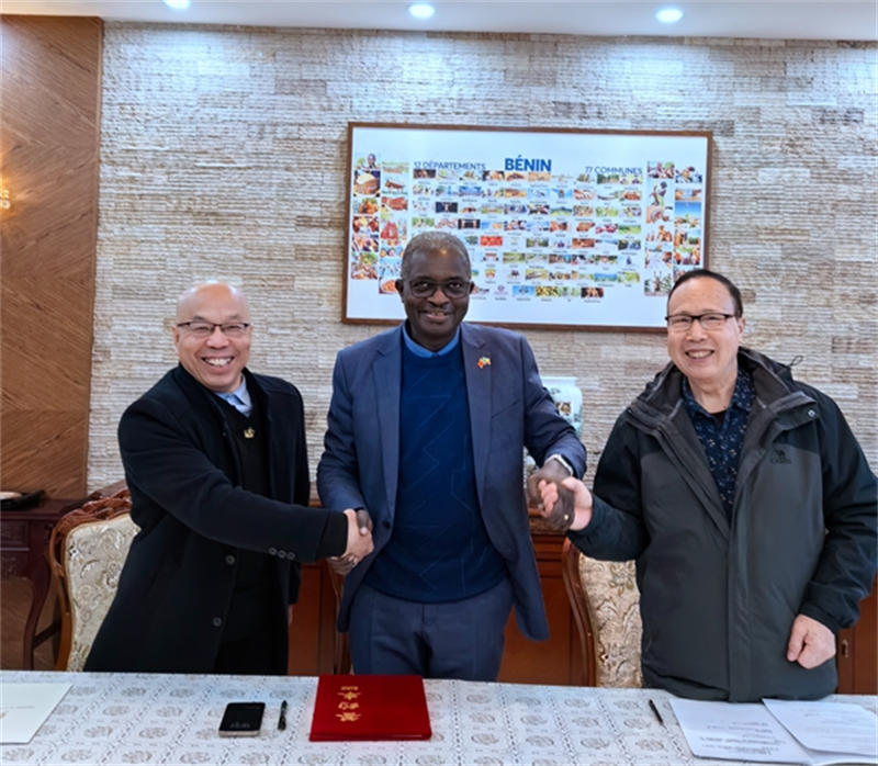 传播中华民族传统酒文化    提升中国品