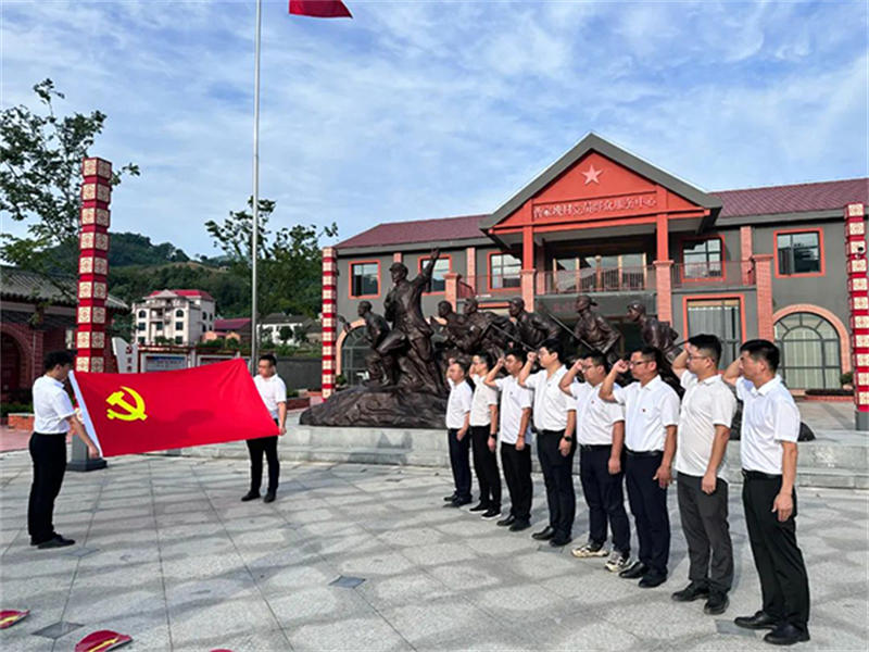 658e8a1bed638.jpg 2.jpg