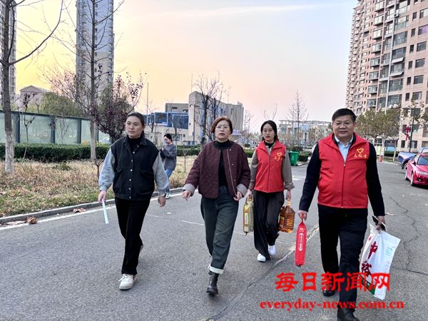 党建引领 情暖社区——烟台开发区第八初级