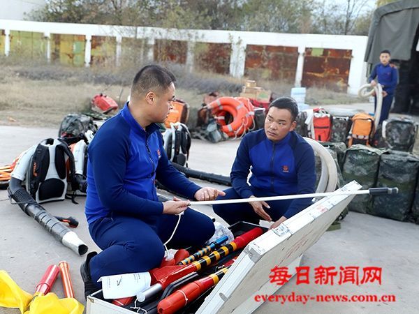 大练兵|国家消防救援局陕西机动队伍 加强