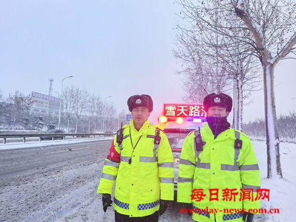 烟台交警支队第五大队全力做好交通管理工作