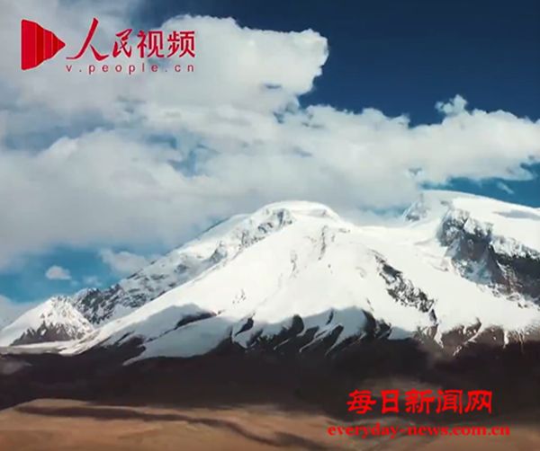 代代接力 情满天山