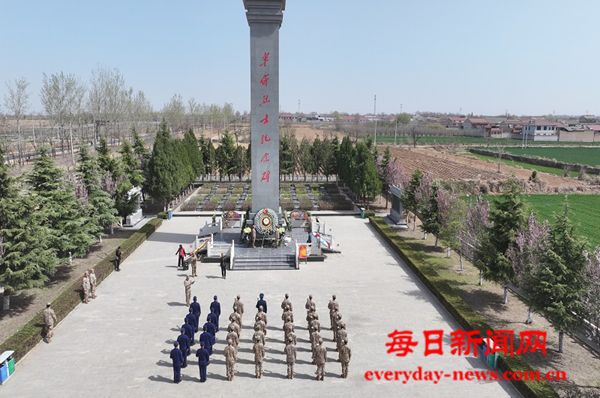 清明祭英烈 赓续红军魂