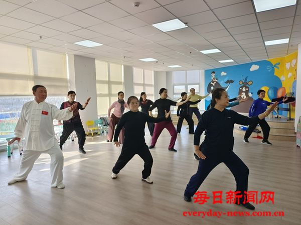 烟台高新区马山街道海天社区：践行“健康+