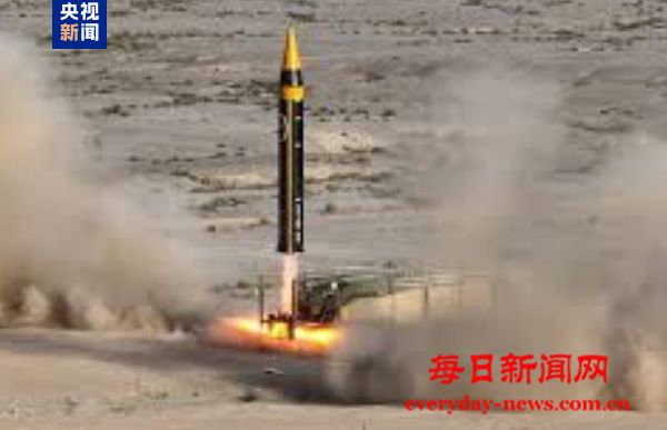 伊朗向以色列发射新型导弹