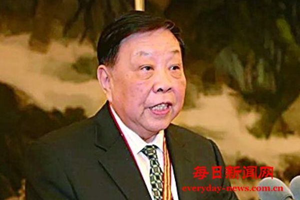 【人民需要这样的教育家 】王越：把“教书