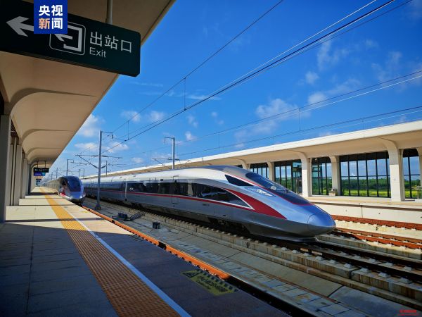襄荆高铁今起试运行 通车后襄阳至荆门仅需