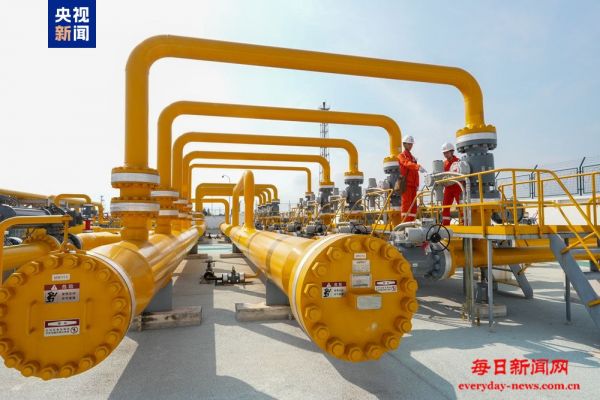 日调峰采气1800万立方米 我国首座盐穴