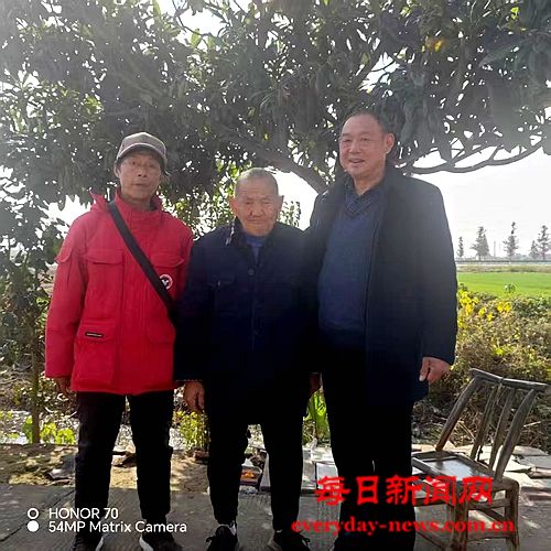 青333333333.jpg 青333333333.jpg